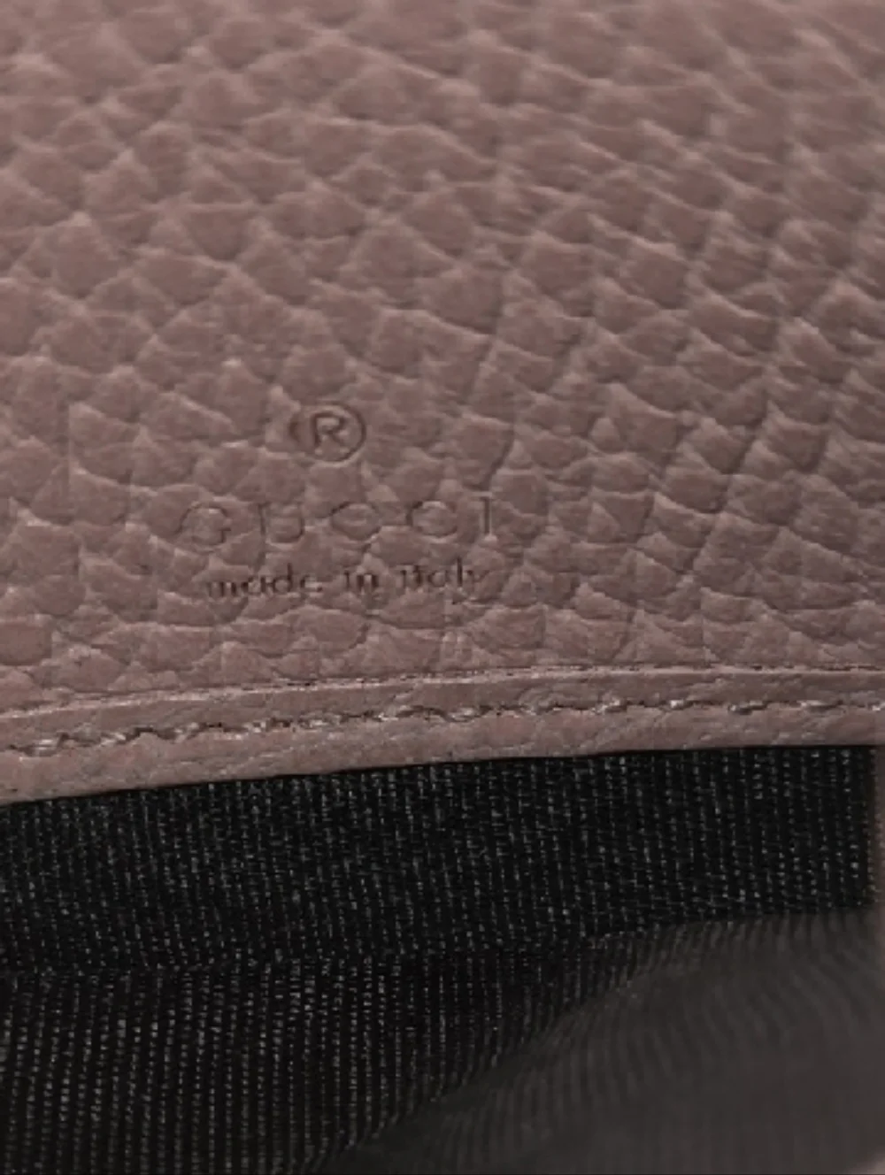 Gucci Blush Pink Pebbled Leather Continental Wallet with Gold GG - Picture 10 of 11